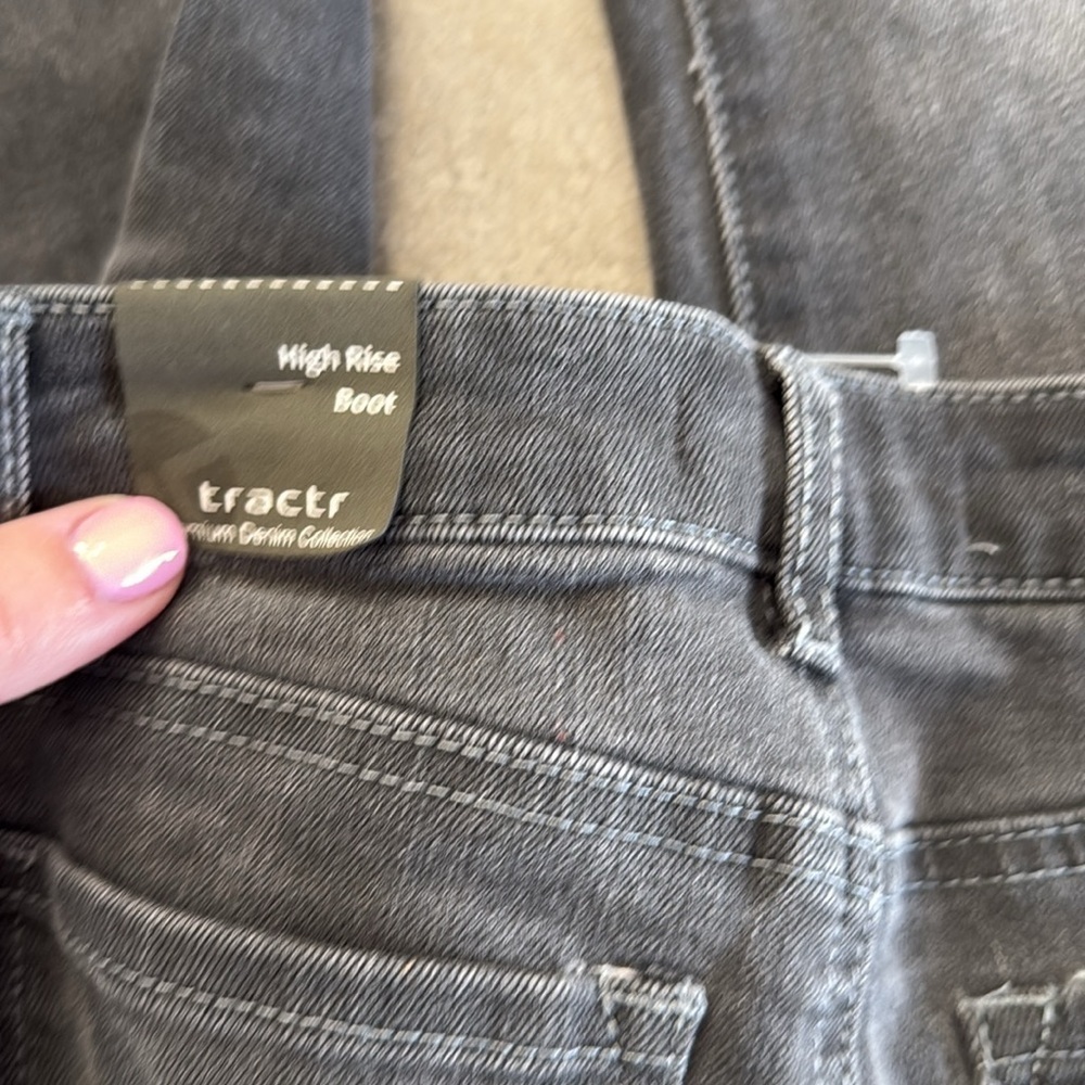 NWT Tractr High Rise Boot Denim - Picture 3 of 4